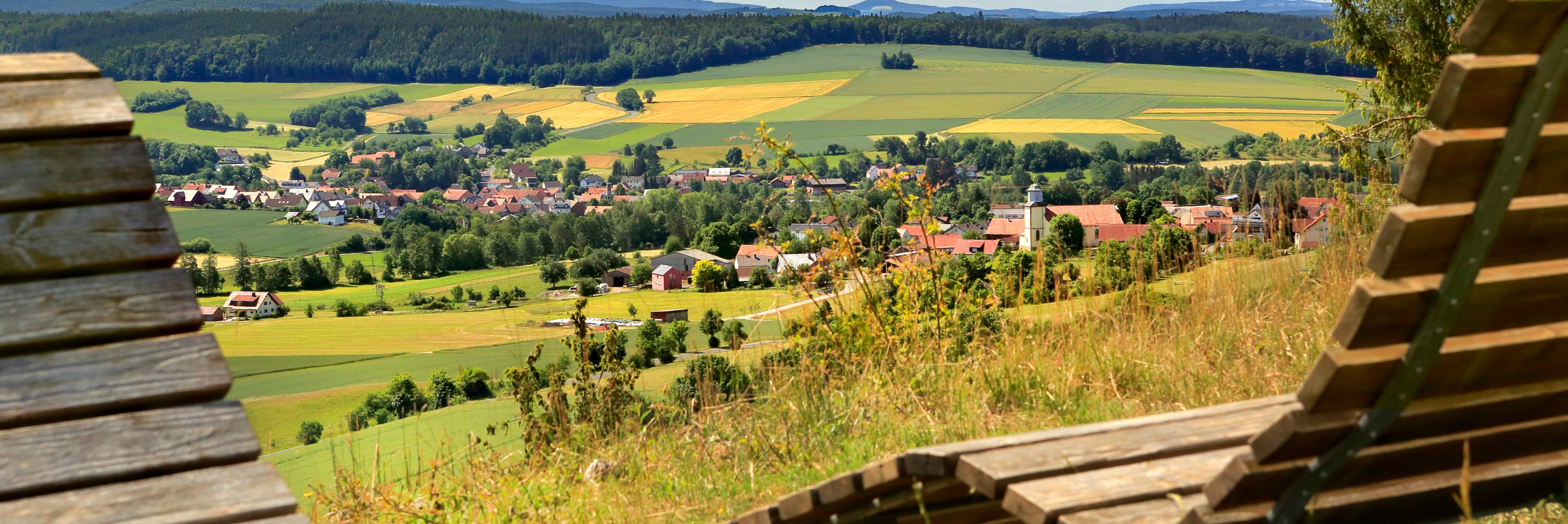 Kirchen und Pfarrämter Gemeinde Nüsttal
